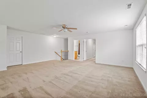 1008 Broadmoor Dr, Elgin, IL 60124 photo 23