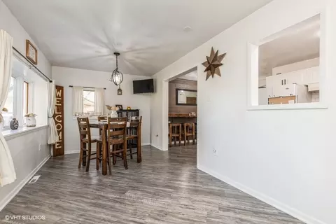1709 Riverside Dr N, Mchenry, IL 60050 photo 14