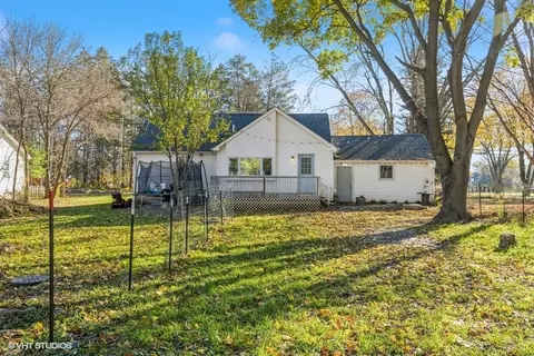1709 Riverside Dr N, Mchenry, IL 60050 photo 26