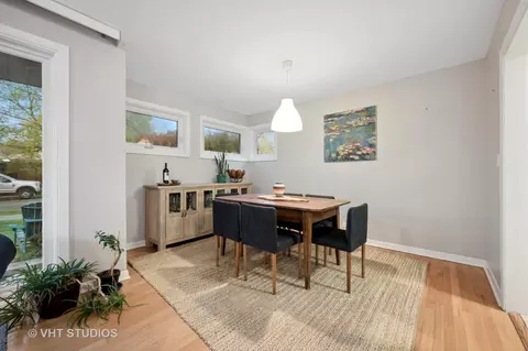 8952 Forestview Rd, Evanston, IL 60203 photo 10