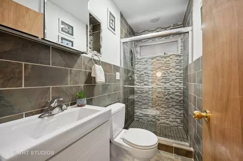 8952 Forestview Rd, Evanston, IL 60203 photo 21