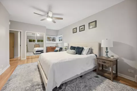 8952 Forestview Rd, Evanston, IL 60203 photo 16
