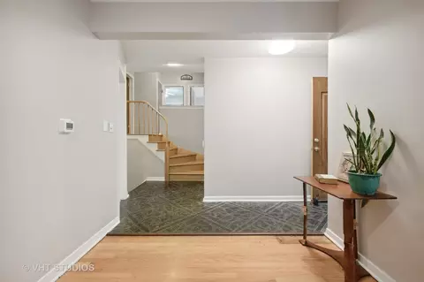 8952 Forestview Rd, Evanston, IL 60203 photo 14