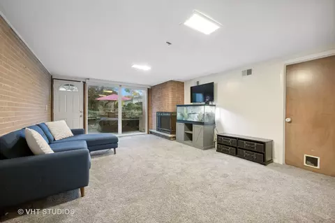 8952 Forestview Rd, Evanston, IL 60203 photo 19