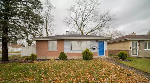 1351 Mackinaw Ave, Calumet City, IL 60409
