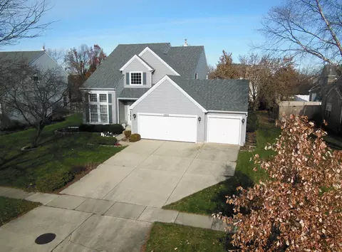 1862 Burton Dr, Bartlett, IL 60103