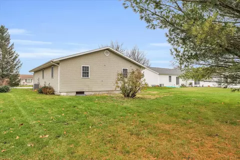 203 W Main St, Ogden, IL 61859 photo 25
