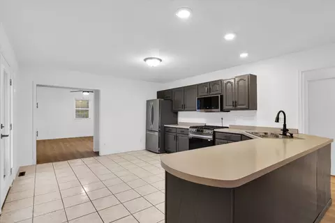 203 W Main St, Ogden, IL 61859 photo 9