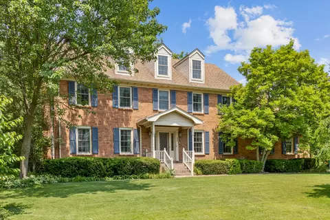 886 Saint Andrews Way, Frankfort, IL 60423