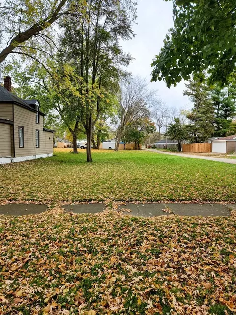 3212 Ezra Ave, Zion, IL 60099