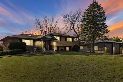 20107 W Coral Rd, Marengo, IL 60152