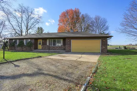 13 James Ct, Sidney, IL 61877 photo 32
