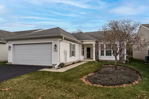 11846 Borhart Dr, Huntley, IL 60142