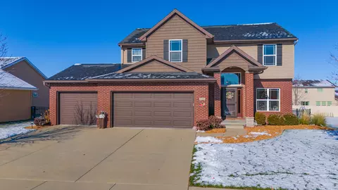 2604 Fieldstone Ct, Normal, IL 61761