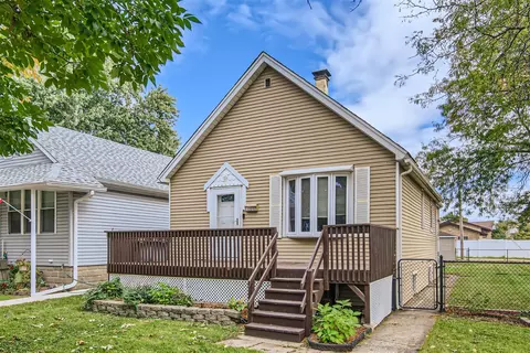 11225 S Sawyer Ave, Chicago, IL 60655