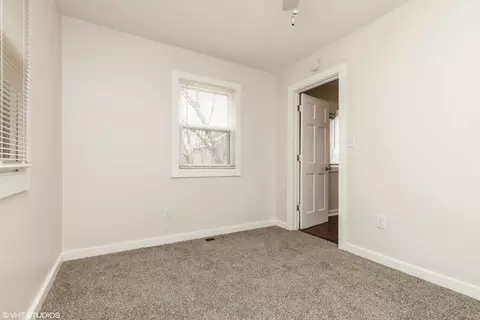 413 S Highland Dr, Lakemoor, IL 60051 photo 25