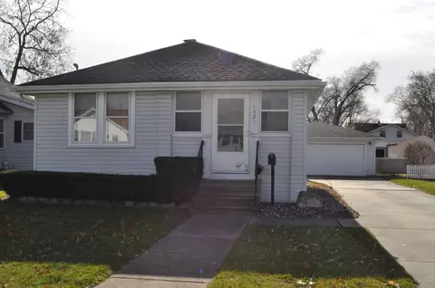 1421 W Jefferson St, Ottawa, IL 61350