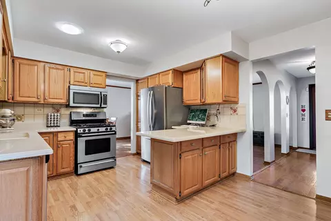7115 Sholer Ave, Bridgeview, IL 60455 photo 9