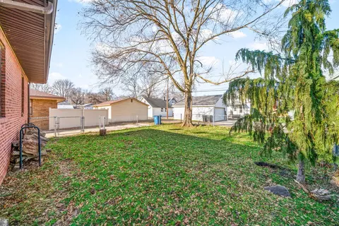 1238 Douglas St, Ottawa, IL 61350 photo 21