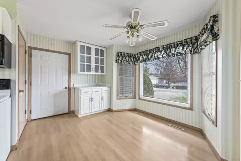 14 Warren Dr, Mazon, IL 60444 photo 8