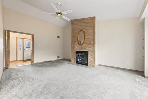 14 Warren Dr, Mazon, IL 60444 photo 3