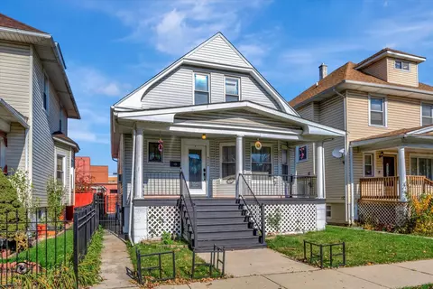 5220 W 22nd Pl, Cicero, IL 60804