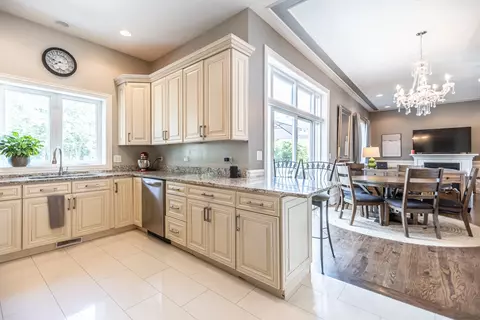 1204 Devon Ave, Park Ridge, IL 60068 photo 12
