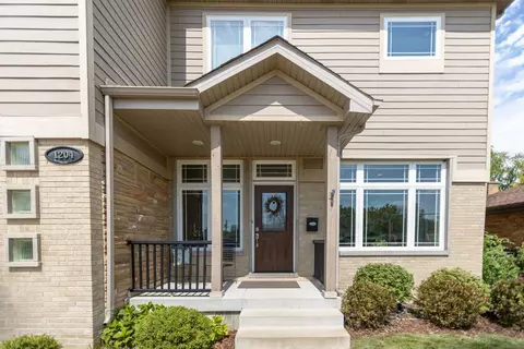 1204 Devon Ave, Park Ridge, IL 60068 photo 3