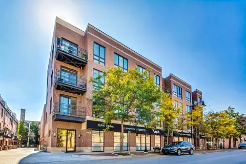 1005 South Blvd #203, Oak Park, IL 60302