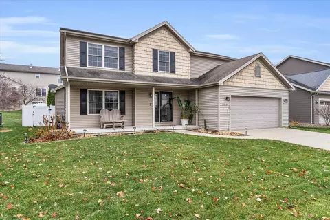2915 Blue Heron Rd, Normal, IL 61761 photo 2