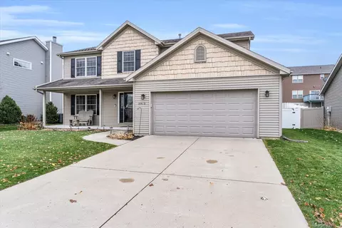 2915 Blue Heron Rd, Normal, IL 61761 photo 3