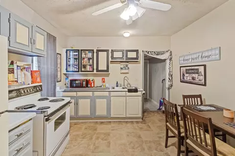 1401 E 4th St, Sterling, IL 61081 photo 7