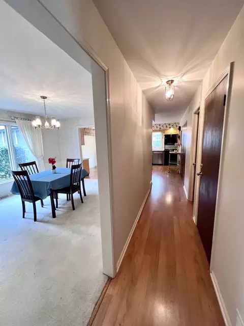 2860 White Pine Dr, Northbrook, IL 60062 photo 9