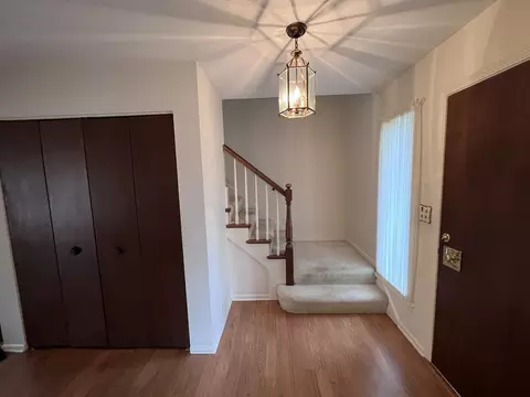 2860 White Pine Dr, Northbrook, IL 60062 photo 3