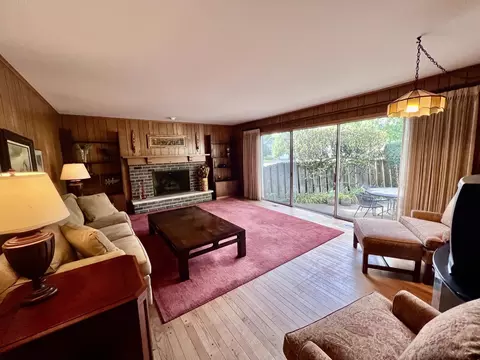 2860 White Pine Dr, Northbrook, IL 60062 photo 6