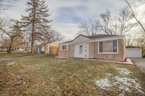 41 Sauk Trl, Park Forest, IL 60466