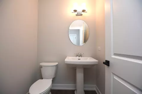 Bath - 7645 W 65th Pl, Summit, IL 60501 photo 1 of 5