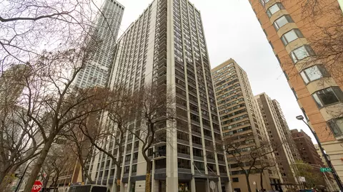 222 E Pearson St #2006, Chicago, IL 60611
