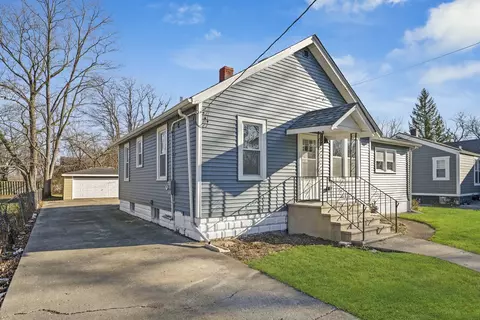 15221 Dearborn St, South Holland, IL 60473