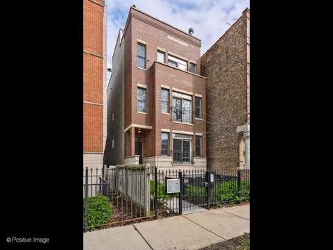 1239 N Maplewood Ave #3, Chicago, IL 60622