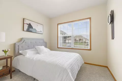 10263 Hawks Pointe Trl, Roscoe, IL 61073 photo 15