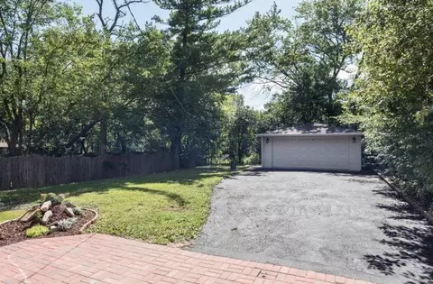 Exterior - 3007 Longfellow Ave, Hazel Crest, IL 60429 photo 3 of 4