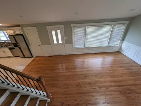 Entry Way - 3007 Longfellow Ave, Hazel Crest, IL 60429 photo 4 of 4