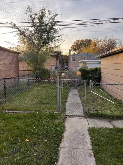 14344 Ellis Ave, Dolton, IL 60419 photo 4