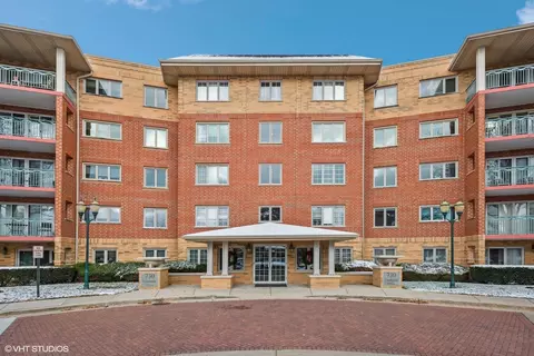 730 Creekside Dr #310C, Mount Prospect, IL 60056