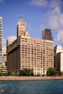680 N Lake Shore Dr #1309, Chicago, IL 60611
