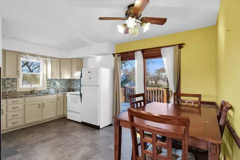 104 W Grant St, Philo, IL 61864 photo 11