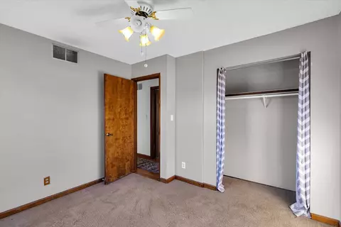104 W Grant St, Philo, IL 61864 photo 23