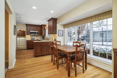 502 Brentwood Dr, Morris, IL 60450 photo 8