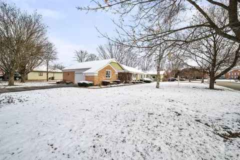 502 Brentwood Dr, Morris, IL 60450 photo 25